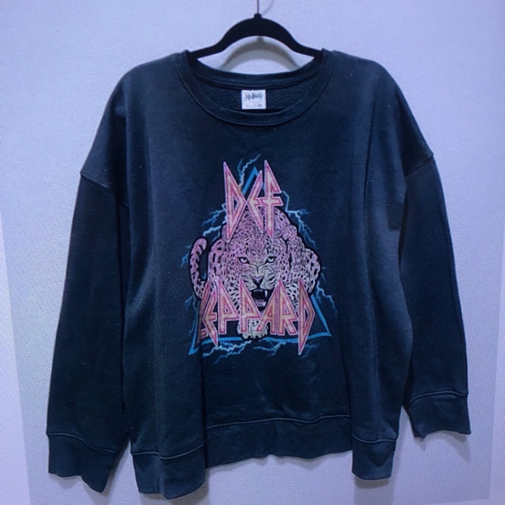 H&M Gray Graphic Sweatshirt